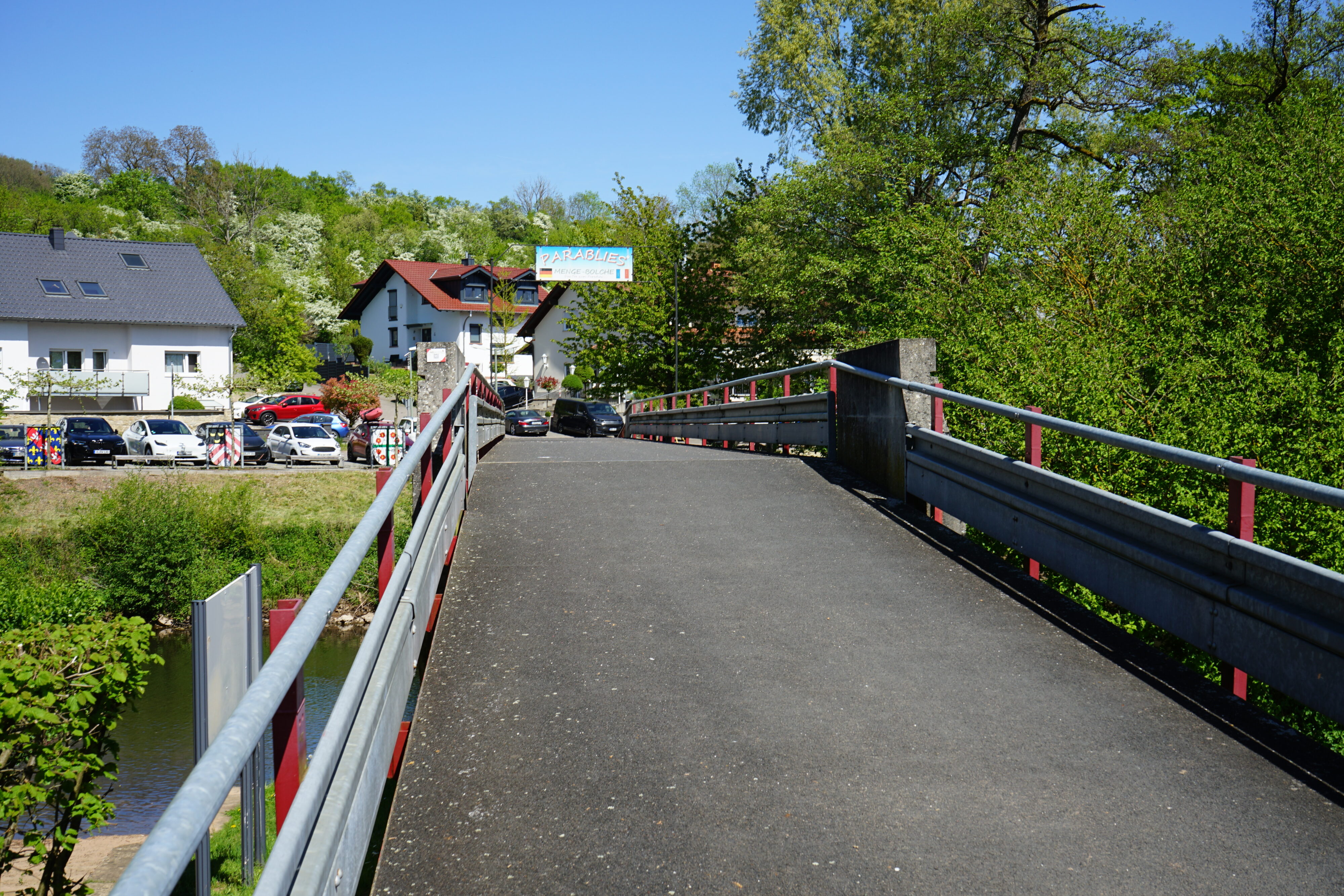Asphaltierte Brücke